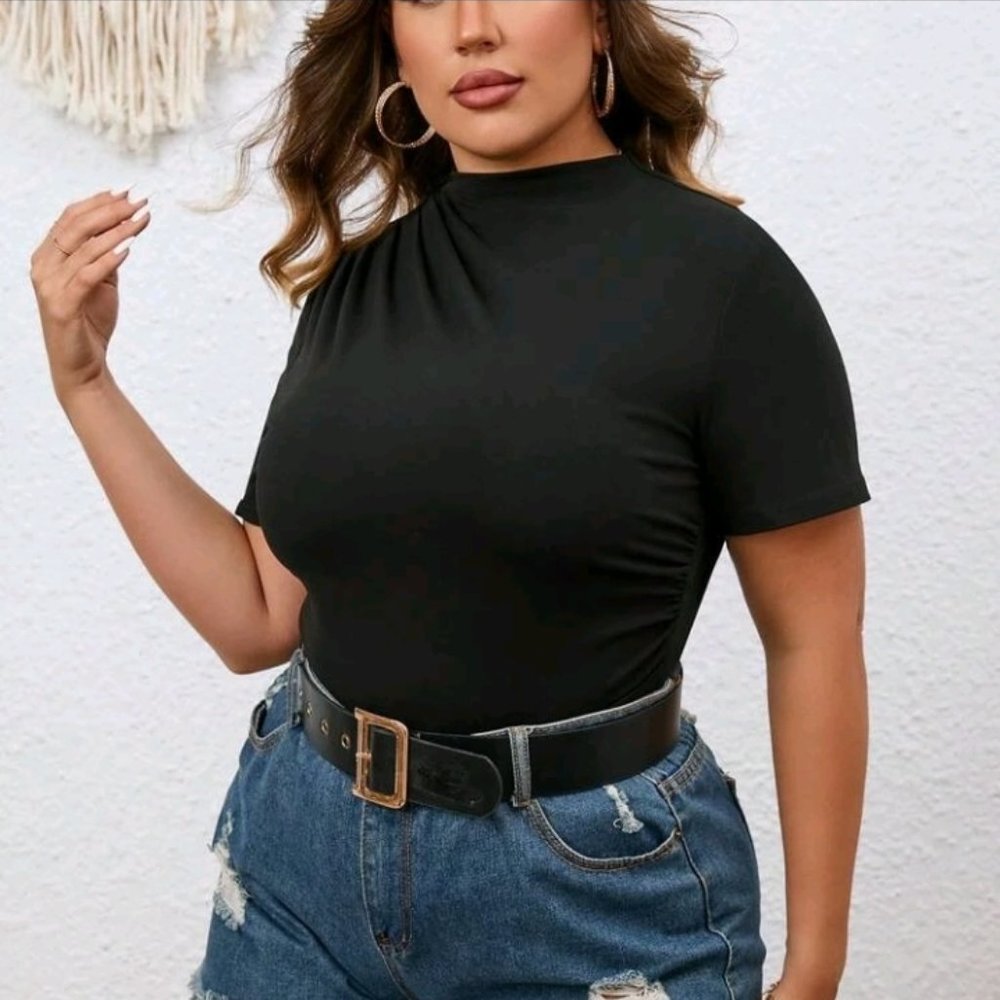 Mock Neck Ruched Tee - Picture 5 of 7